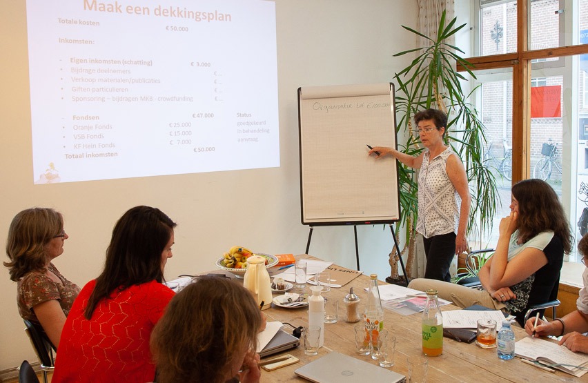 Marion Etman geeft de Workshop Van projectplan tot financiering